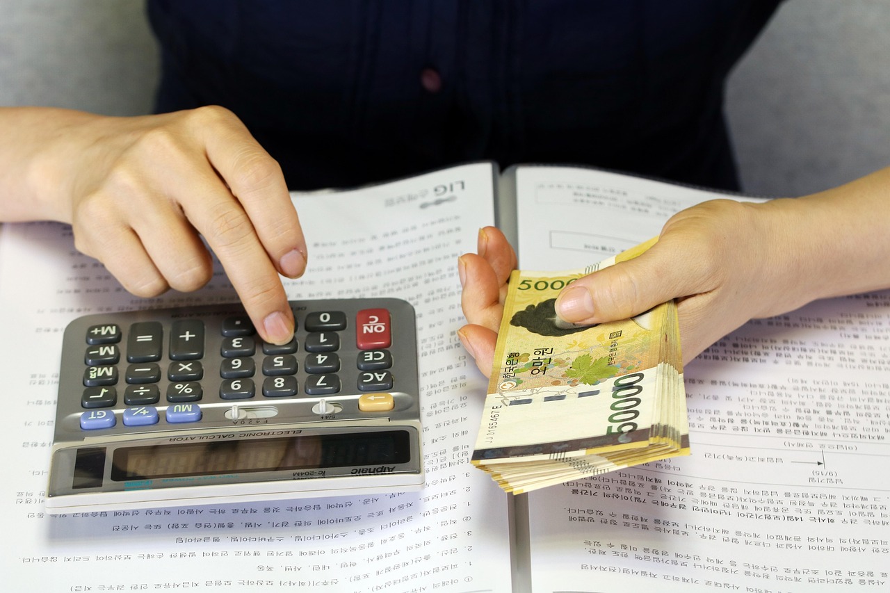 “왜 고정형으로 안 했을까”···영끌·빚투족 비상, 금리 0.5%p 오르 참고 이미지